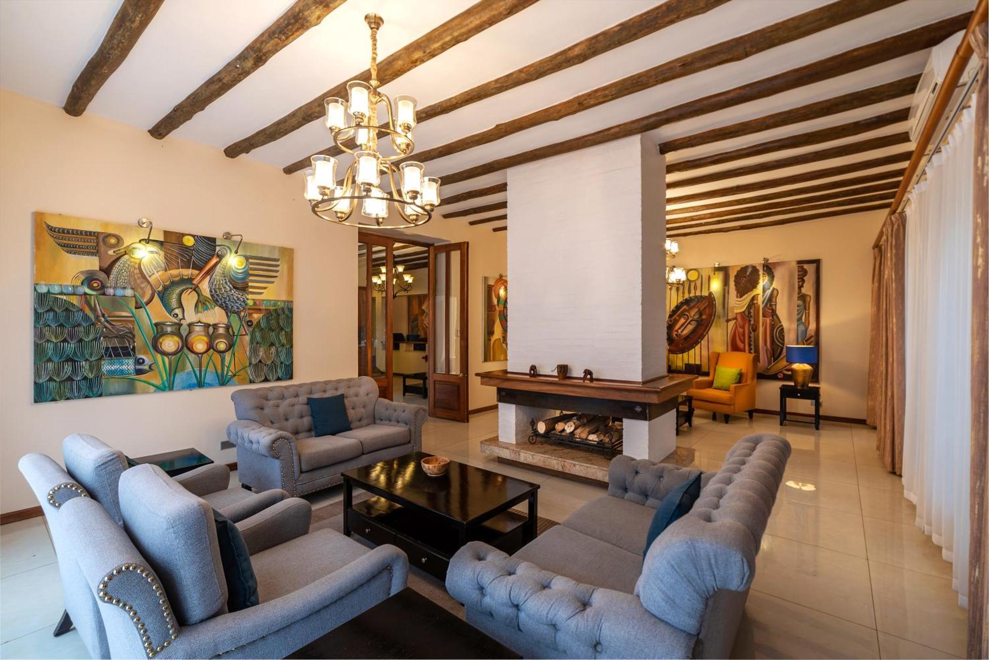 No 5 Boutique Hotel Limited Entebbe Buitenkant foto