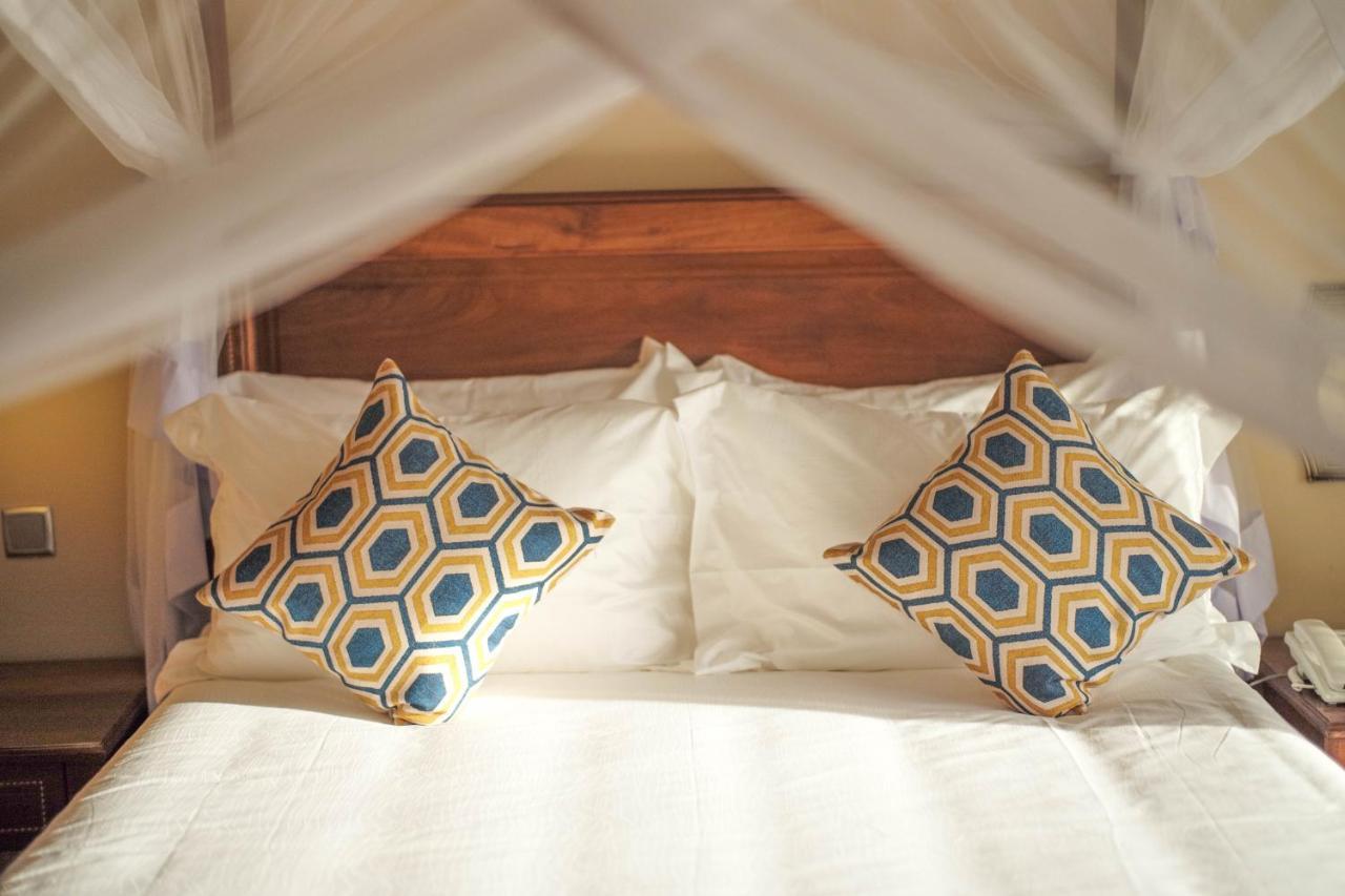 No 5 Boutique Hotel Limited Entebbe Buitenkant foto